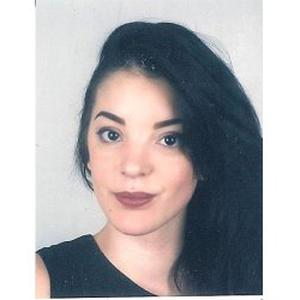 Charlene, auxiliaire de vie