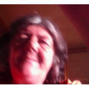 Christiane,  propose services d'auxiliaire de vie