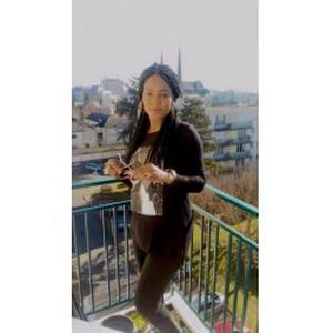 Fatoumata, 27 ans aide aux personnes âgées