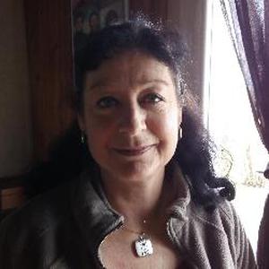 Aide à la toilette, cuisine, transfert, coucher, lever et accompagnement...