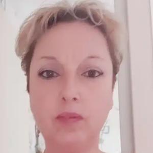 Patricia, 49 ans, repassage chez les particuliers