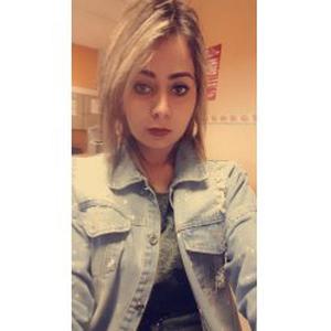 Dorsaf, 23 ans, propose ménage