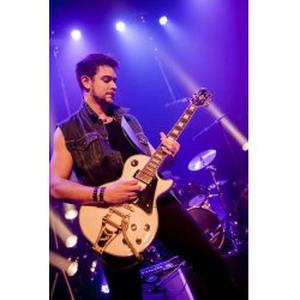 Photo de Evan TREMORIN Professeur de Guitare