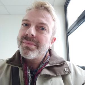 Cours sur mesure en fonction des besoins spécifique de chaque élève, du collège au supérieur.