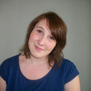 Auxiliaire de vie cherche personne à s'occcuper