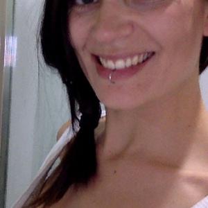 Jeune maman bilingue propose cours d'anglais à domicile