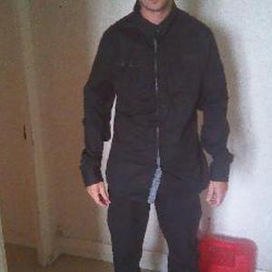 Ouvrier paysager Ă  votre service