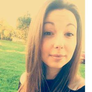 Auxiliaire de vie ou agent de service