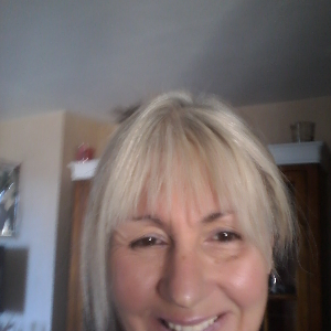 ASSISTANTE DE VIE AUPRES DES PERSONNES DEPENDANTES