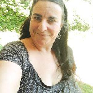 Je recherches quelque heures ménage au bugue a faire libre le matin de 8h a 11h