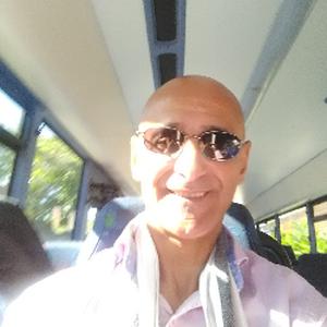 Course, journaux, pain