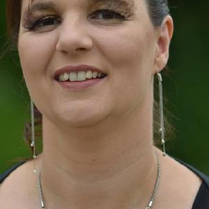 Je propose de l'aide à l'accompagnement d'une personne agée et tout pour garder son autonomie.