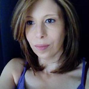 Bonne expérience en tant que aide à domicile, ménage et repassage. Également comme nourrice.