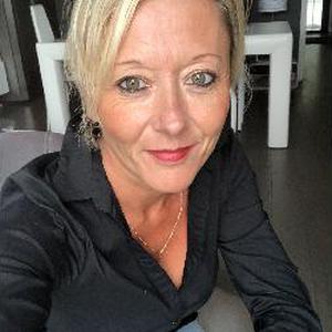 recherche poste d'aide soignante