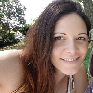 Ménage, Repassage, courses et jardin