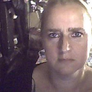 aide a la personne entretien du logement garde de nuit