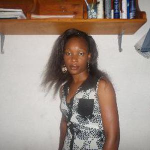 agent d'entretien , animatrice , agent polyvalente de la restauration