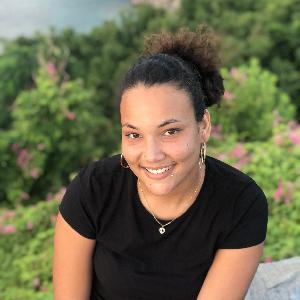 Bonjour aux parents je cherche des enfants à garder de 0 à 3 ans