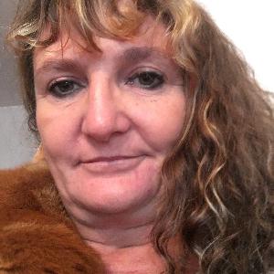 Menage autour de fontaines sur Saône