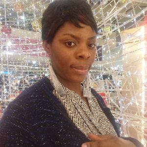 Je suis à la recherche d'un emploi assistante ménagère