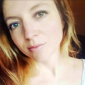 Auxiliaire de vie pour personne âgées ou handicapées, babysitting