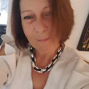 Aide à la personne dans les actes du quotidien