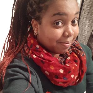 Je suis disponible pour garder un enfant la journée ou après l'école