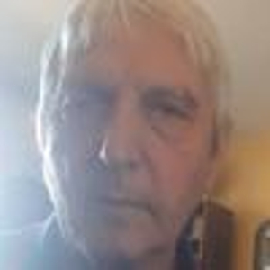Retraité 80 ans Grenoble cherche aide pour petits soins paramédicaux.