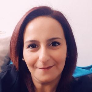 Je suis disponible pour garder des enfants