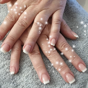 Pose d'ongles en gel UV à Morsang-sur-Orge
