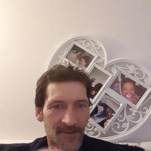 Ménage, cuisine et garde