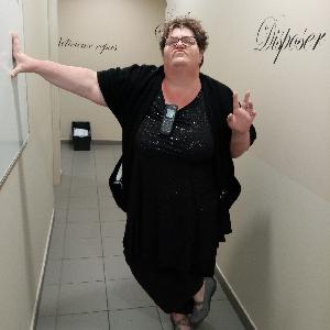 Aide à la toilette,courses, ménage,repas