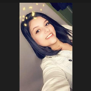 Vendeuse prêt à porter, coiffeuse, repassage, garde d'enfants, aide à la personne, ménage