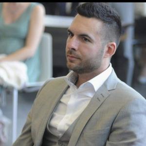 Aide à la toilette, accompagnement aux courses et autres rendez-vous, préparation des repas, petits travaux de bricolages