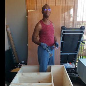 montage de meuble, travaux de soudure électrique, entretien de plomberie