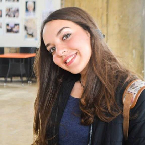 Babysitter à temps partiel sur Aix-en-Provence