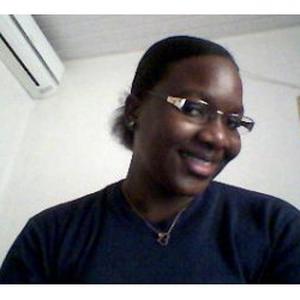 je garde vos enfants matin , midi , soir et le week end si besoin