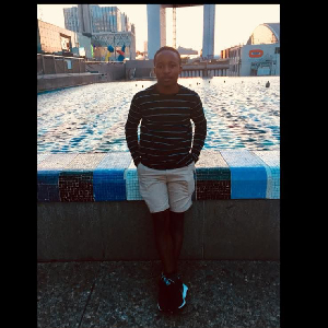 je propose de donner des cours particuliers en maths/physique ou soutien scolaire