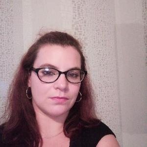 Ménage repassage courses promenade aide a l Administration etc.... statio