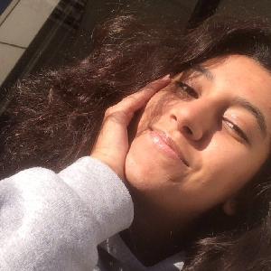 cherche un job étudiant quelque soit le domaine (baby-sitting, aide à la personne, vente...)