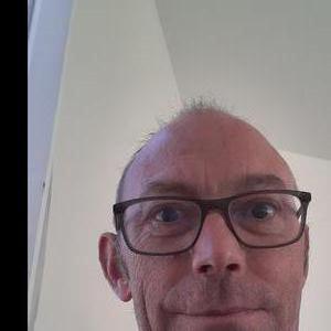 service a la personne , je fait du ménage, aide a la toilette,aide a la cuisine