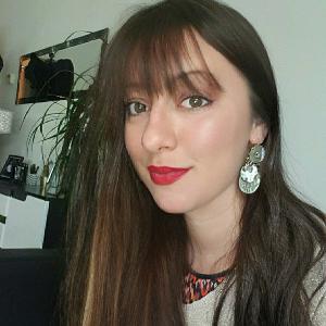 Assistante de vie à domicile avec 2 ans d'expériences