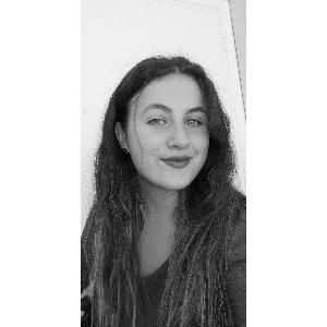 Aide ménagère, aide au devoir, babysitting, garde d'animaux