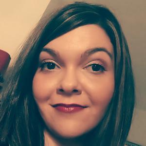 Je vous propose mes services de ménages, repassage, cuisine