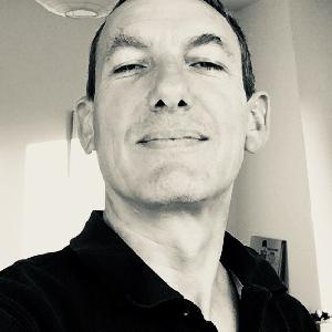 AUXILIAIRE DE VIE DE NUIT