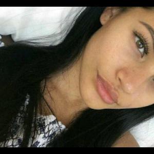 Ménage et garde d’enfants et faire les course au personnes âgées