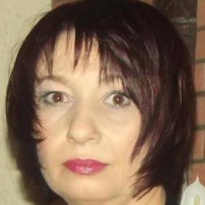 Assistante maternelle  ou aide aux personnes âgées