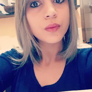 Je suis à votre disposition pour du services à domicile ou du travail en ehpad (préférence en ehpad). Je peut effectuer tout type de tâche ( repassage,désinfection des chambres , sanitaires, salle de bain, aide aux repas etc..)