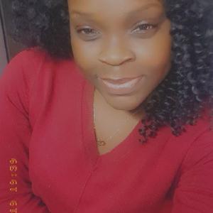 Bonjour, étant  étudiante,  je propose mes services  pour faire du ménage  afin d'arrondir mes fins du mois.