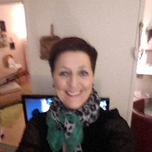 Actuellement cdd maison de vie de stFerjeux(   aide soignante)